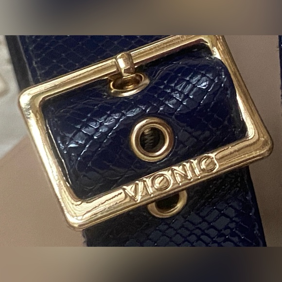 Vionic Rio Lizard navy blue slip on sandal. - Picture 9 of 12